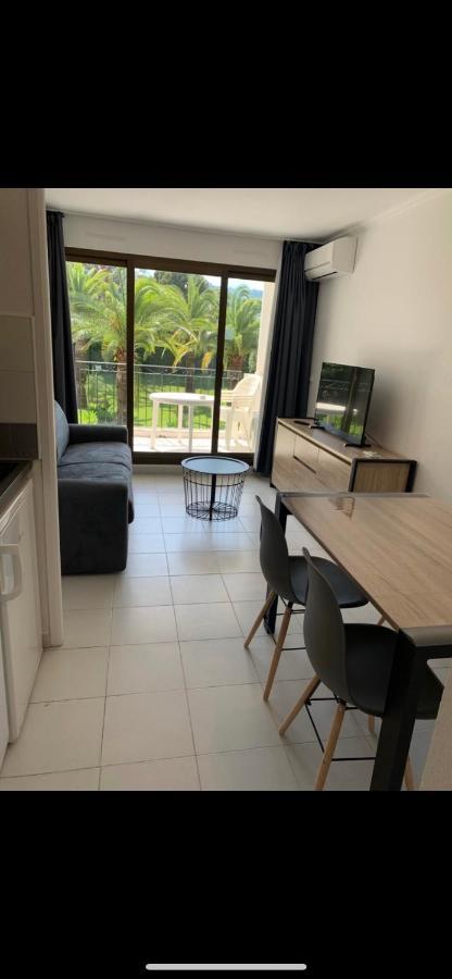 Appartement Agreable En Bord De Mer Villefranche-sur-Mer Exteriör bild